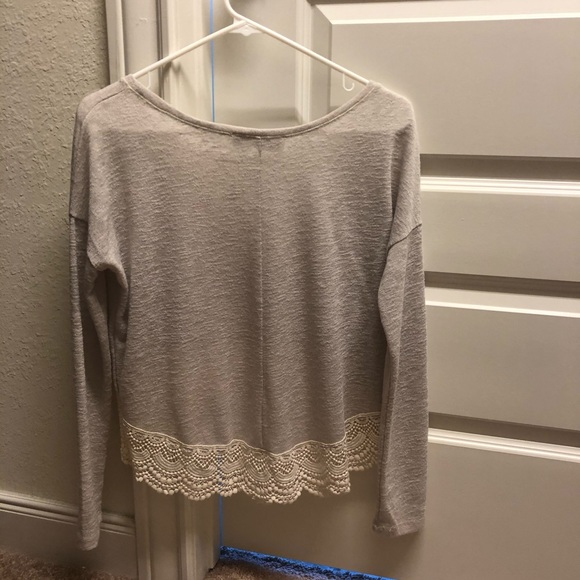 Top - Picture 2 of 3